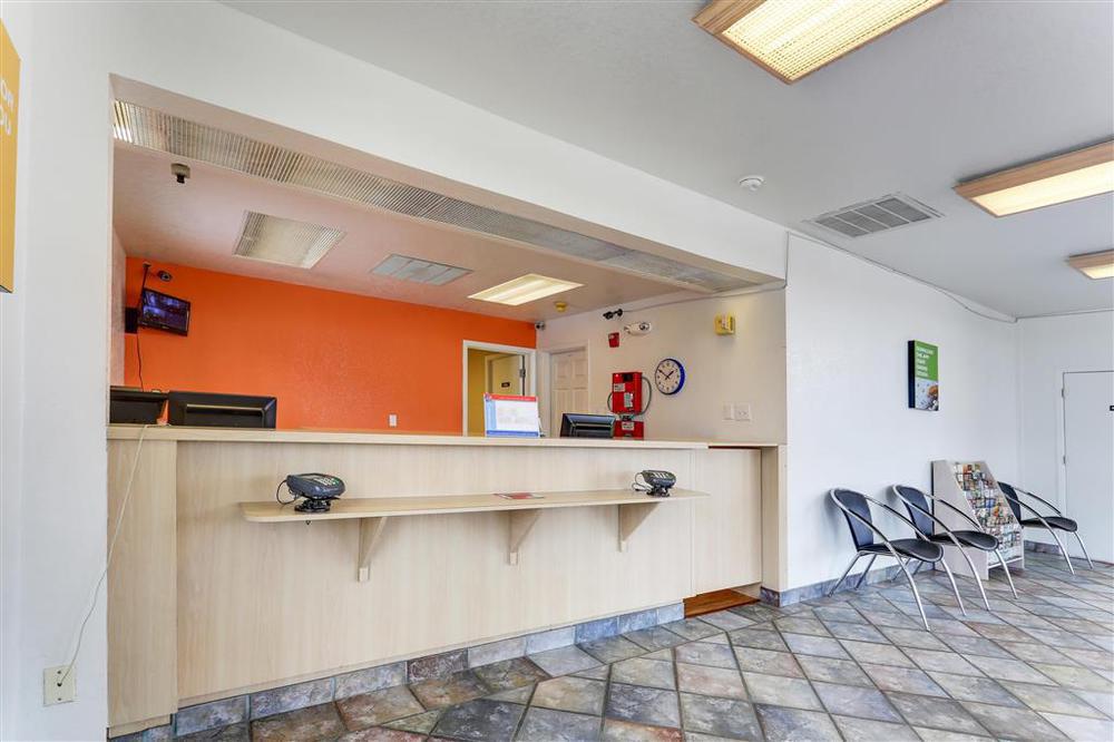 Motel 6-North Palm Springs, Ca - North Interiér fotografie