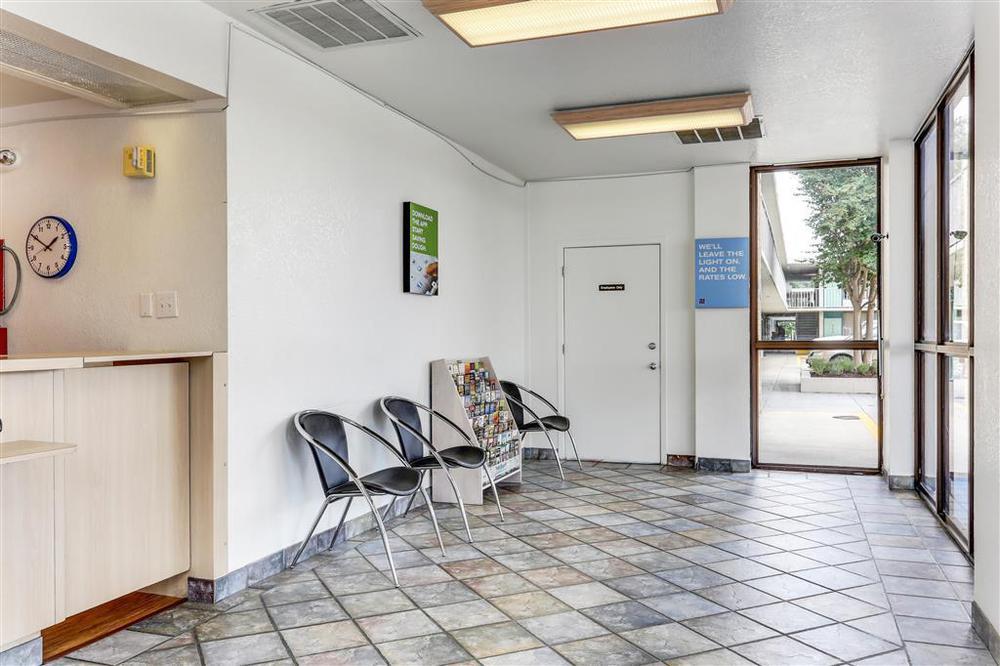 Motel 6-North Palm Springs, Ca - North Interiér fotografie